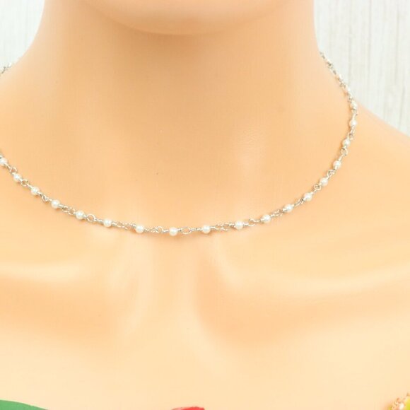 "Minimalist & Elegant Necklace Chain – Perfect for Women & Girls | UNVRC1414 - Picture 9 of 10